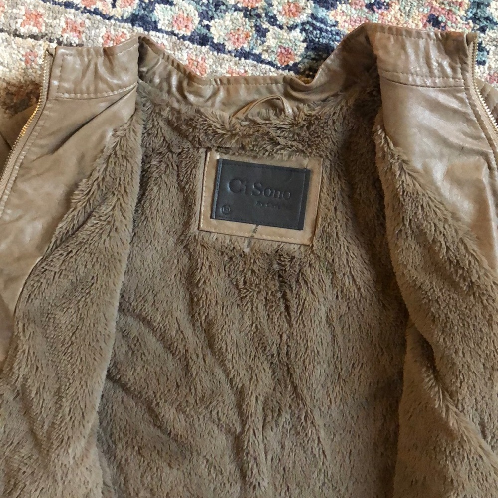 $5️⃣for$2️⃣5️⃣ Gi Sono leather jacket size medium